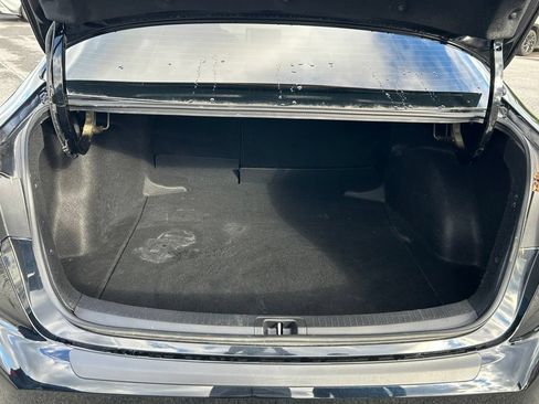Used 2025 Toyota Corolla SE w/ SE Premium Package FWD image 46