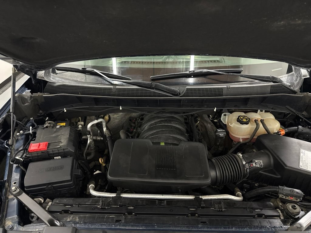Used 2019 Chevrolet Silverado 1500 RST AWD/4WD image 38