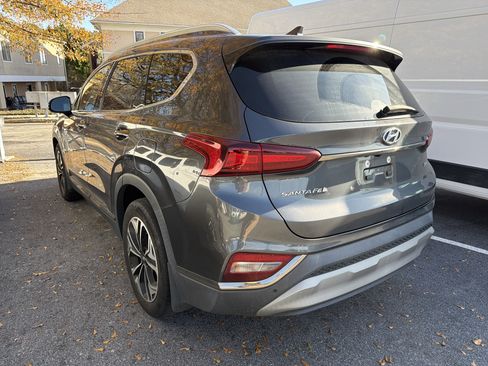 Used 2020 Hyundai Santa Fe Limited w/ Cargo Package image 4