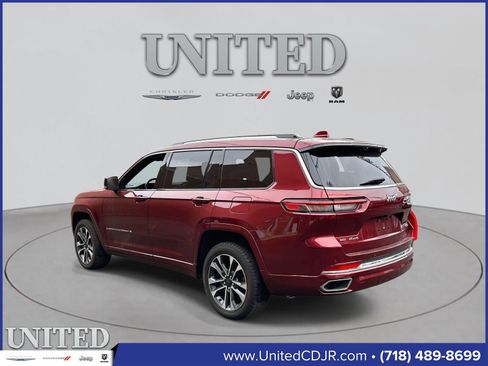 Used 2021 Jeep Grand Cherokee L Overland w/ Luxury Tech Group IV image 6