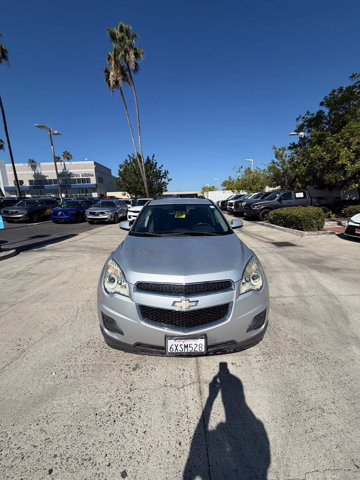 Used 2013 Chevrolet Equinox LT w/ Driver Convenience Package FWD image 2