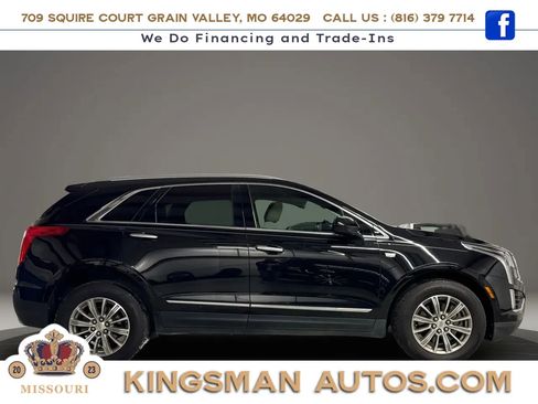 Used 2017 Cadillac XT5 Luxury w/ Driver Awareness Package image 3