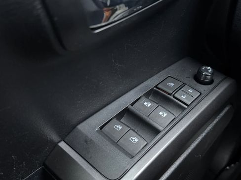 Used 2019 Toyota Tacoma TRD Sport image 14