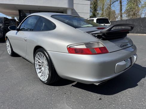 Used 2003 Porsche 911 Carrera image 3