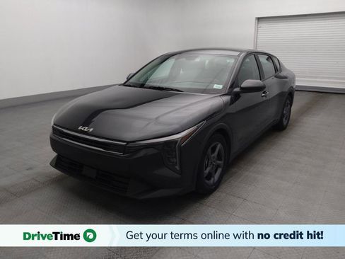 Used 2025 Kia K4 FWD image 1