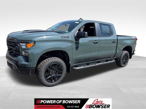 New 2026 Chevrolet Silverado 1500 Custom Trail Boss w/ LPO, Dark Essentials Package AWD/4WD image 1