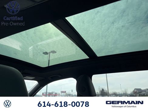 Used 2023 Volkswagen Tiguan SEL R-Line image 17