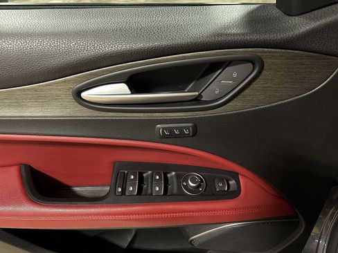 Used 2019 Alfa Romeo Stelvio Ti image 21