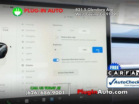 Used 2023 Tesla Model 3 Performance image 29