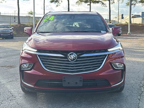 Used 2024 Buick Enclave Premium image 3