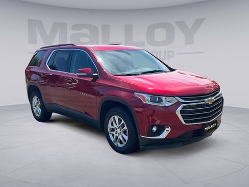 Certified 2021 Chevrolet Traverse LT FWD image 7