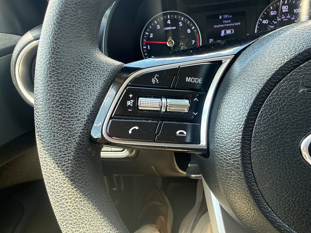 Used 2019 Kia Forte LXS FWD image 12