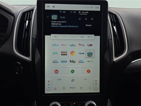 Certified 2022 Ford Edge SEL image 19