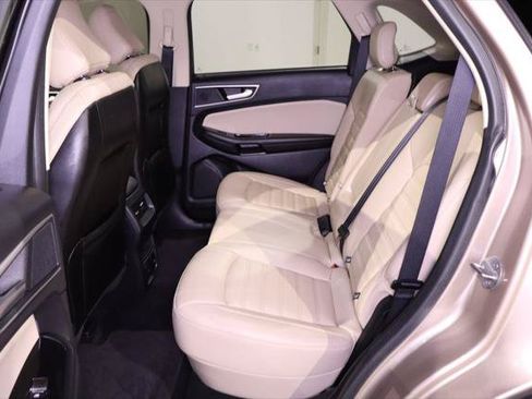 Used 2020 Ford Edge SEL w/ Convenience Package FWD image 28