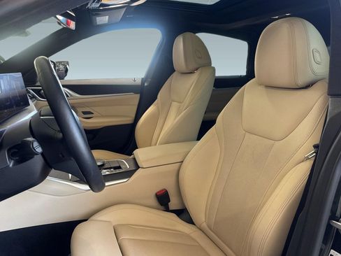 Certified 2023 BMW i4 eDrive35 w/ Premium Package RWD image 5