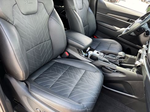 Certified 2025 Kia Telluride EX X-Line AWD/4WD image 8