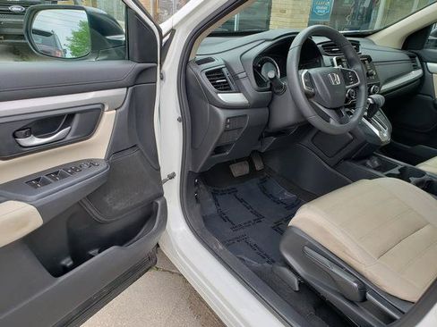 Used 2017 Honda CR-V LX image 10