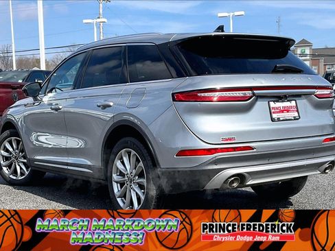 Used 2022 Lincoln Corsair Standard w/ Premium Package image 9