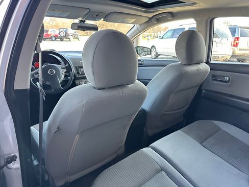 Used 2012 Nissan Sentra 2.0 SR w/ Special Edition Pkg image 11