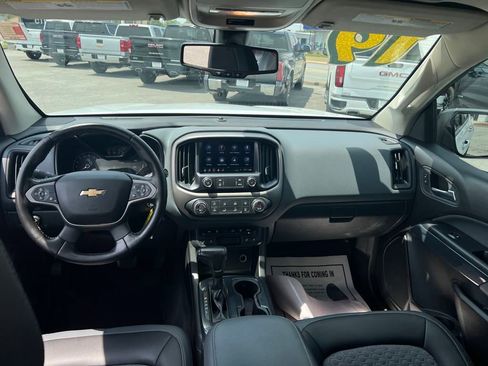 Used 2019 Chevrolet Colorado Z71 image 16