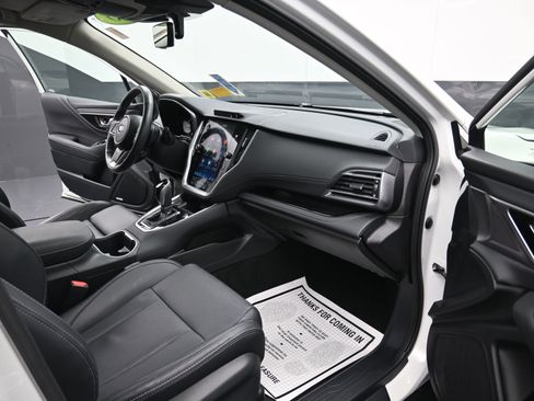 Used 2023 Subaru Outback Limited image 28