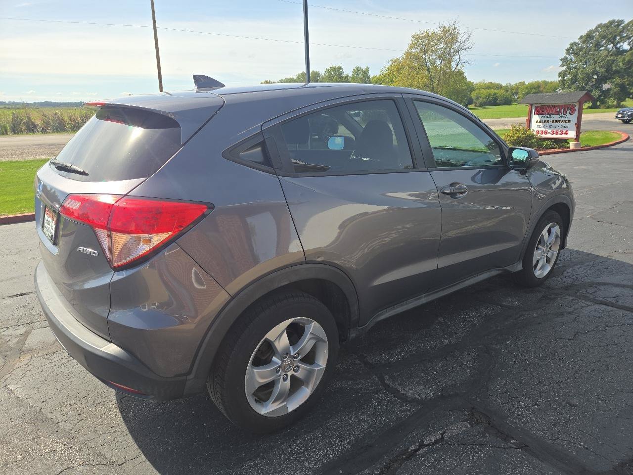 Used 2016 Honda HR-V EX image 4