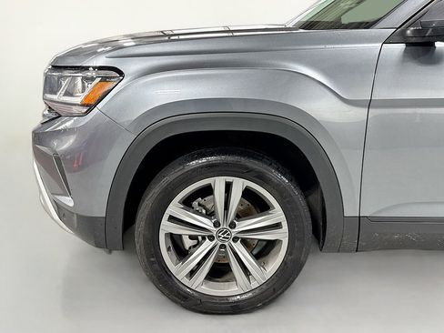 Used 2022 Volkswagen Atlas SE image 11