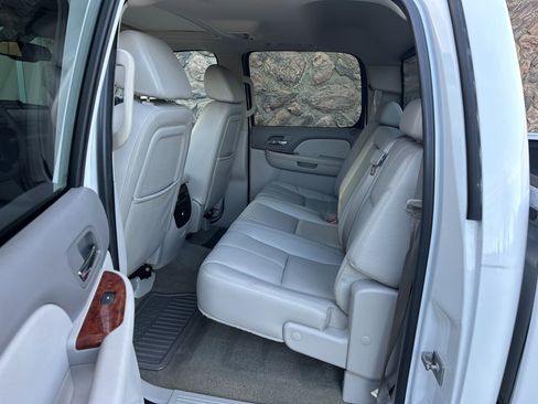 Used 2008 Chevrolet Silverado 2500 LTZ w/ Safety Package image 28