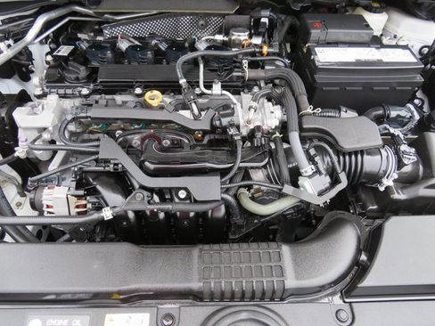 Used 2022 Toyota Corolla SE image 35