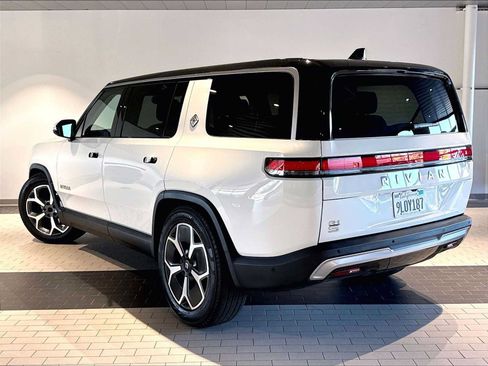 Used 2024 Rivian R1S Adventure Dual AWD/4WD image 3