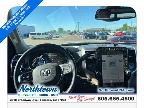 Used 2023 RAM 2500 Laramie AWD/4WD image 14