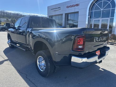 New 2026 RAM 3500 Tradesman image 10