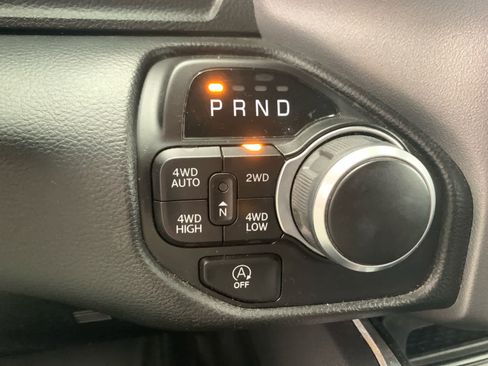 Used 2023 RAM 1500 Big Horn image 33