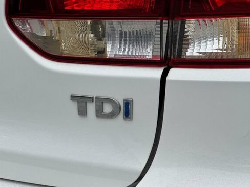 Used 2013 Volkswagen Golf TDI FWD image 24
