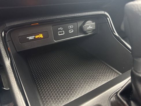 Used 2023 Honda CR-V EX image 19
