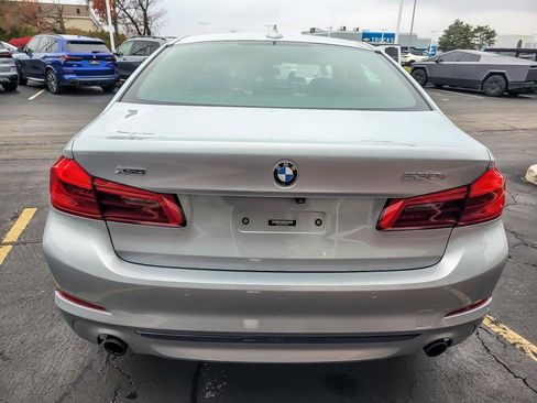 Used 2019 BMW 530i xDrive w/ Convenience Package image 5