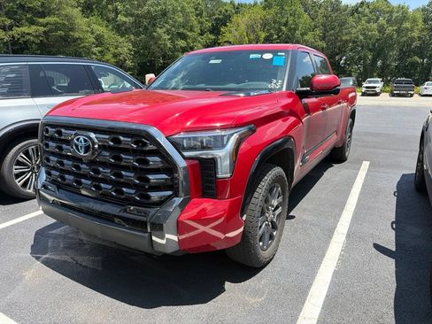 Used 2022 Toyota Tundra Platinum w/ Advanced Package AWD/4WD image 2