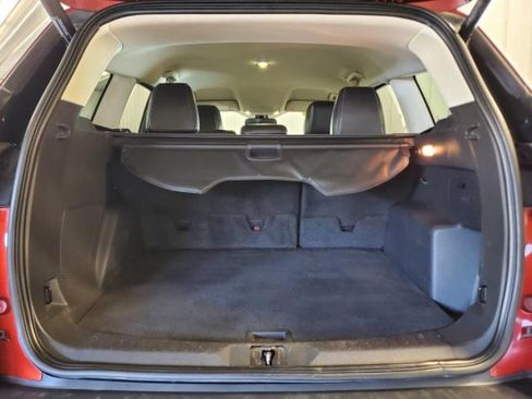 Used 2016 Ford Escape Titanium AWD/4WD image 9