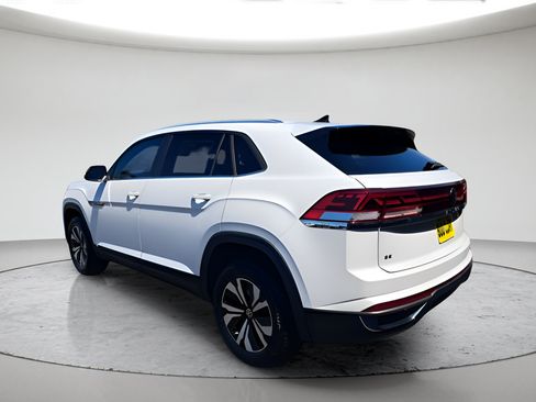New 2026 Volkswagen Atlas Cross Sport SE AWD/4WD image 5