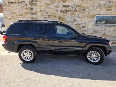 Used 2004 Jeep Grand Cherokee Limited w/ Trailer Tow Group IV image 18