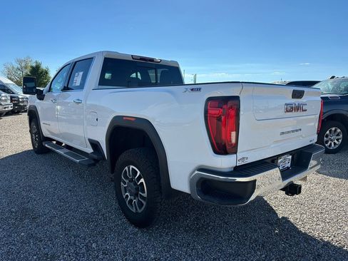 Used 2022 GMC Sierra 3500 SLT w/ SLT Premium Package AWD/4WD image 7
