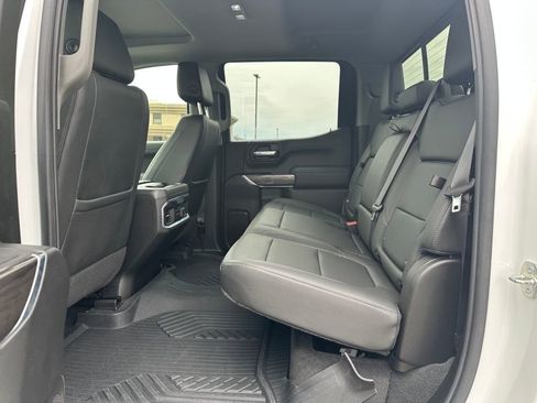 Used 2022 Chevrolet Silverado 1500 LTZ w/ LTZ Premium Package AWD/4WD image 11