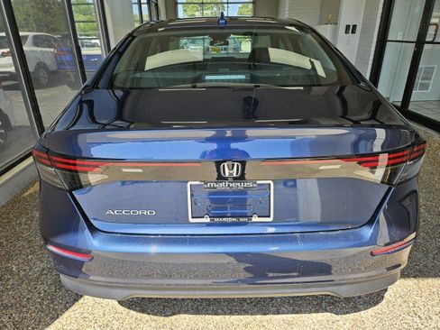 Used 2024 Honda Accord EX image 3