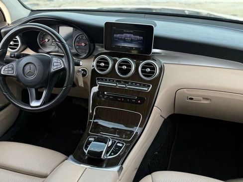 Used 2016 Mercedes-Benz GLC 300 4MATIC image 22
