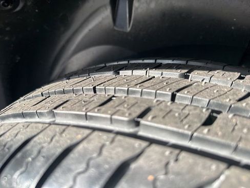 Used 2021 Chevrolet TrailBlazer ACTIV w/ Technology Package image 33