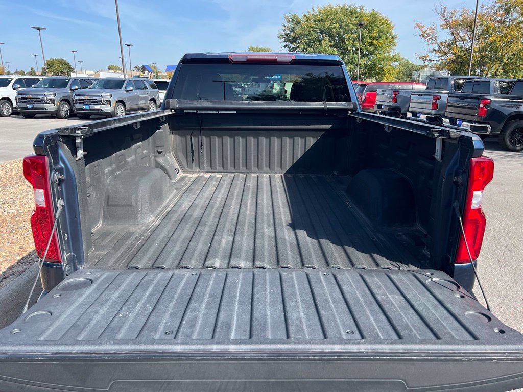 Used 2020 Chevrolet Silverado 1500 Custom w/ Custom Value Package AWD/4WD image 21