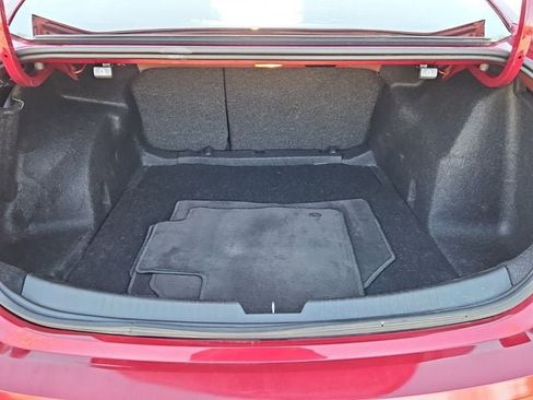 Used 2019 Chevrolet Malibu RS image 34