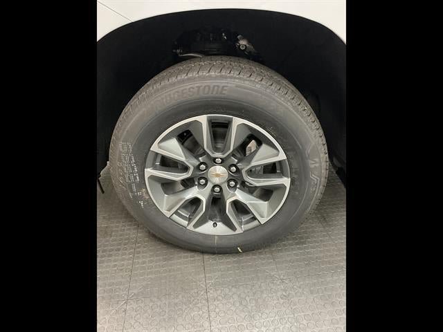 New 2026 Chevrolet Silverado 1500 LT w/ LPO, Liner Protection Package AWD/4WD image 36