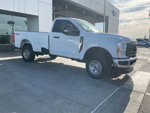 Used 2026 Ford F250 XL w/ XL Chrome Package AWD/4WD image 9