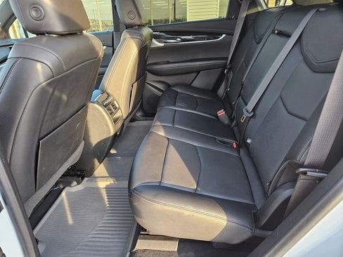 Used 2021 Cadillac XT5 Premium Luxury image 22